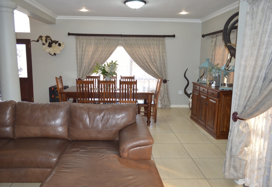 3 Bedroom Property for Sale in Wilkoppies North West